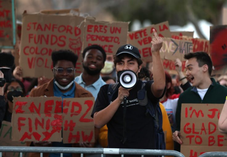 Stanford Law School's Black Students' Group Will No Longer Help Law School Recruit Minority Students in the Wake of Duncan Apology