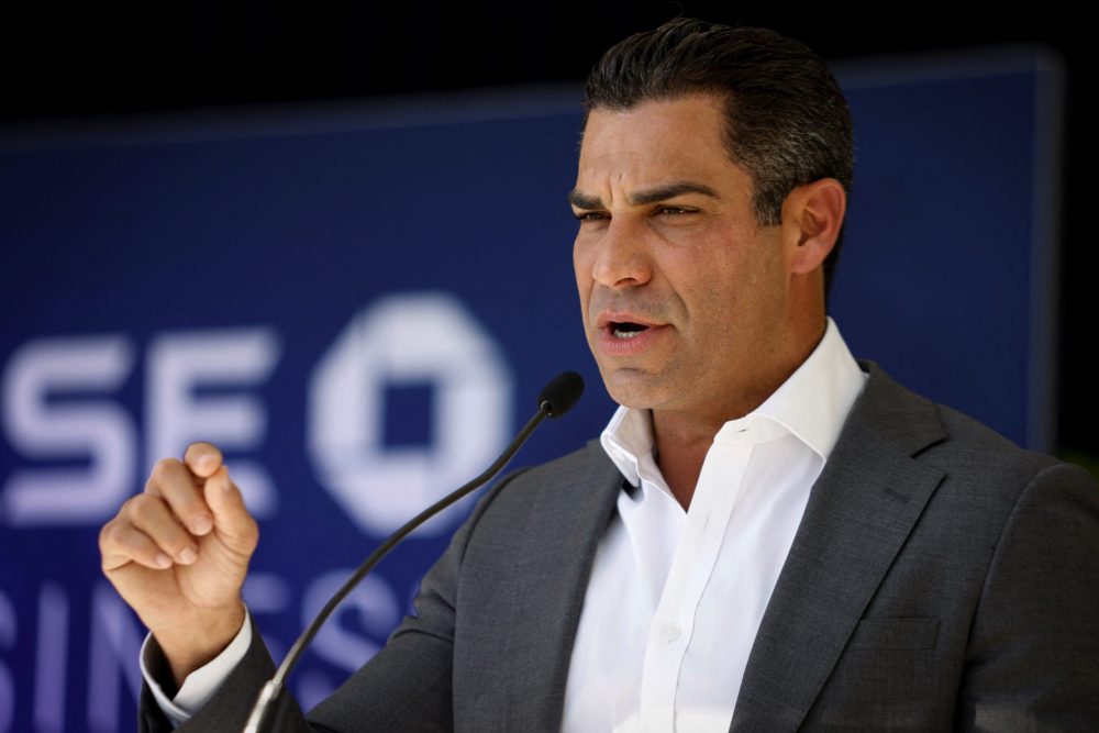Miami Mayor Who Sparred With DeSantis Over COVID Mandates, Immigration Enforcement Enters GOP Presidential Primary