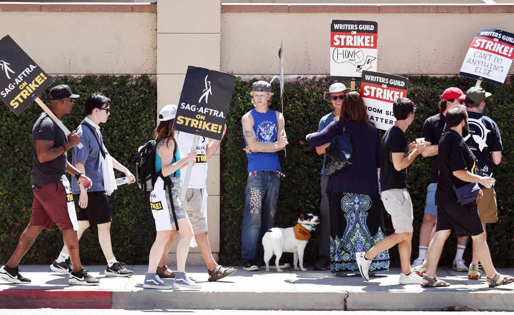 Paid to Strike: California Dems Push Unemployment Benefits for Striking Workers