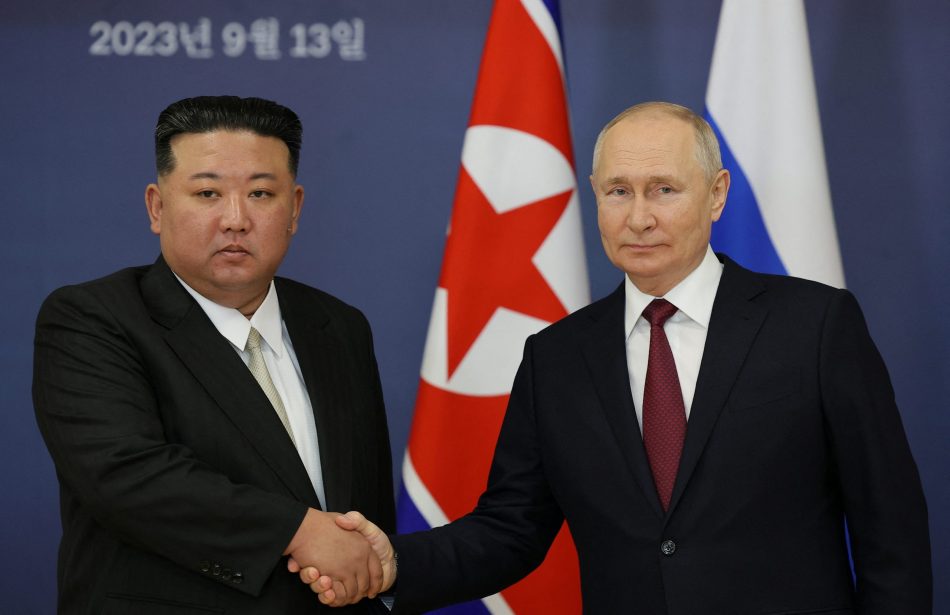 Kim Jong Un Meets With Putin, Celebrates Russia's 'Sacred' Invasion of Ukraine