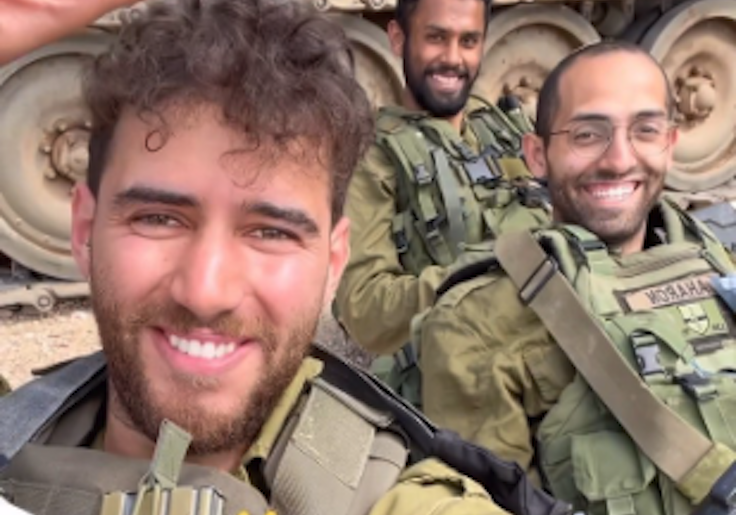 ‘Israeli Women Attack Harder Than Hamas’: Courtship and Coupling Explode in Jewish State on the Brink