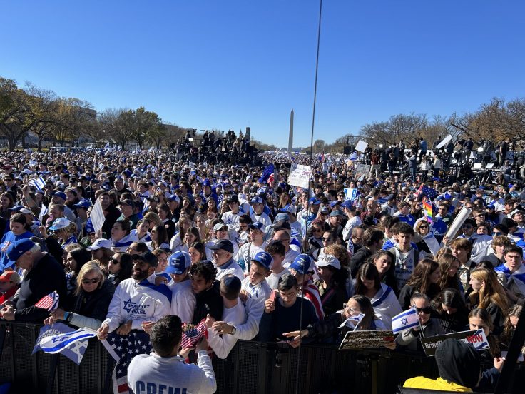 WATCH: 300,000 March in Defense of Israel's Right To Exist