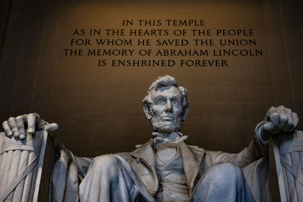 Lincoln Memorial Vandalized With Anti-Israel Graffiti