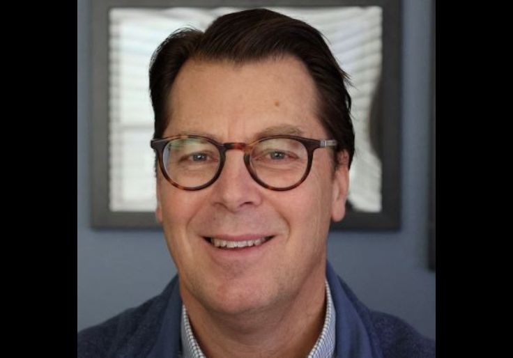 Neurosurgeon Featured in TikTok Ad Blitz Plagued By Medical Malpractice Suit