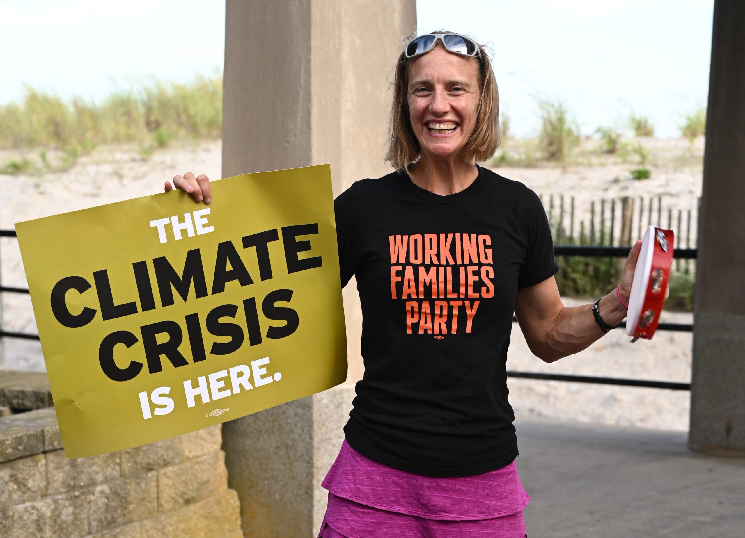 Dem Congressional Hopeful Sue Altman Led Group That Called To 'Imagine a Society Without Police'