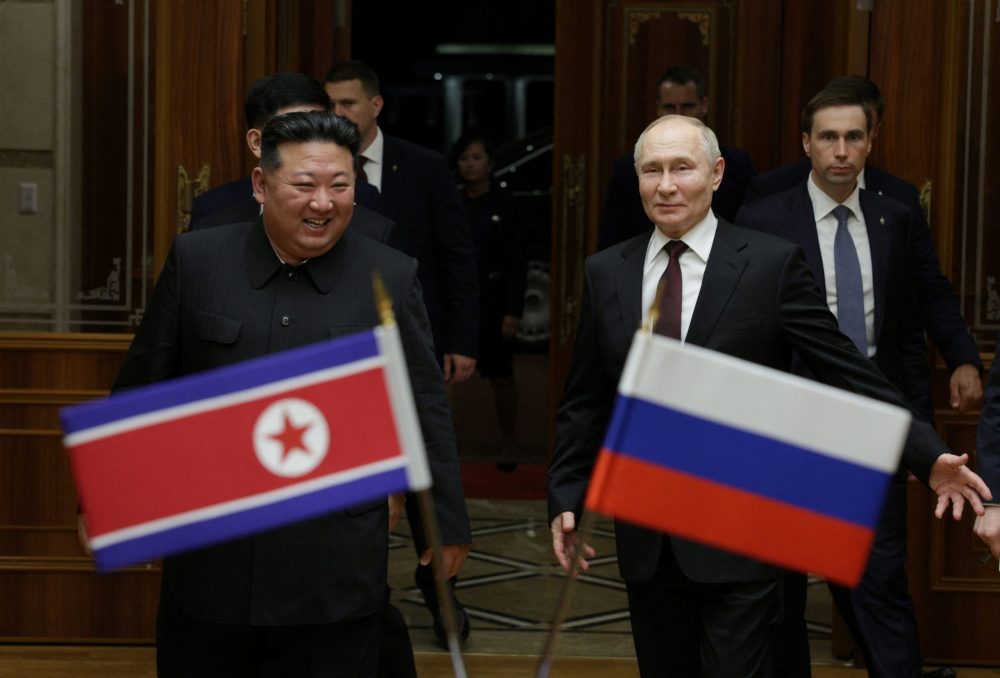 Putin Lands in North Korea for Summit with Kim Jong Un