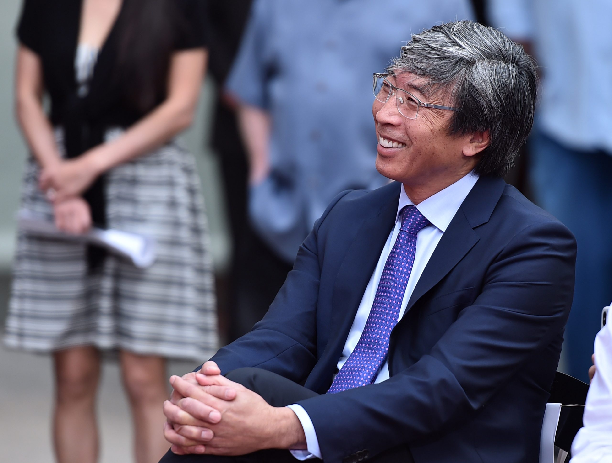 LA Times Owner To Add AI-Powered 'Bias Meter' to News Articles to Give Readers ‘Both Sides’ of Story 
