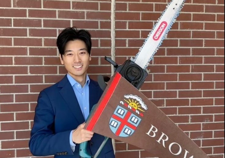 Defiant Brown U Student Relaunches Database Spotlighting School's DEI Administrators as Trump Admin Slashes $510 Million in Funding