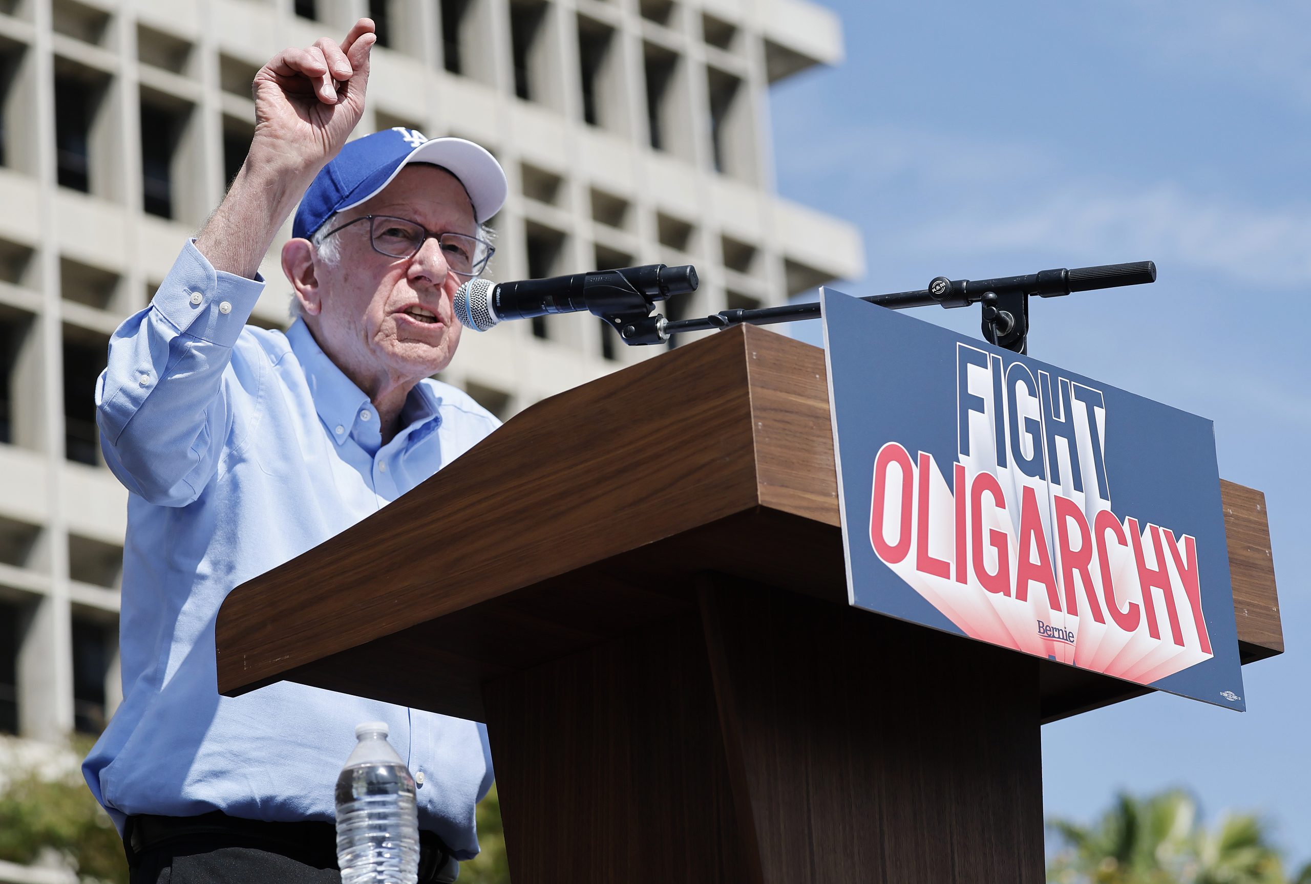 Bernie Sanders Spent $221K on Private Jets Amid 'Fighting Oligarchy' Tour
