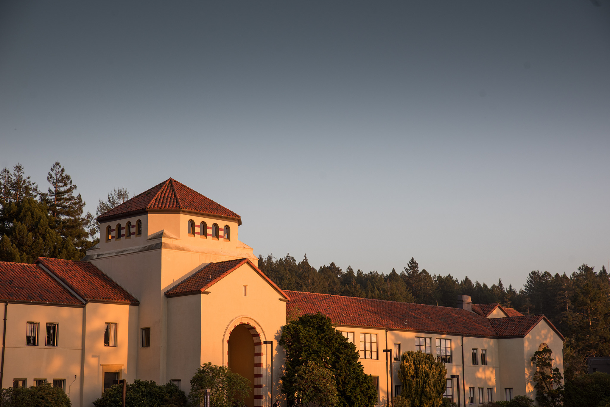 Cal Poly Hit with Anti-Semitism Investigation Amid Allegations That It Told Students To 'Hide Their Jewish Identity'
