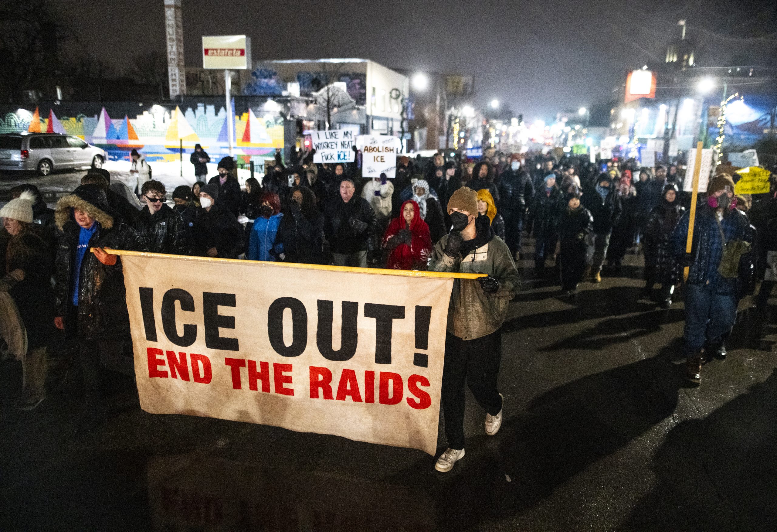 Minneapolis Schools Offer Remote Learning Due to ICE Activity—After Saying They Could Only Do So for 'Severe Weather'