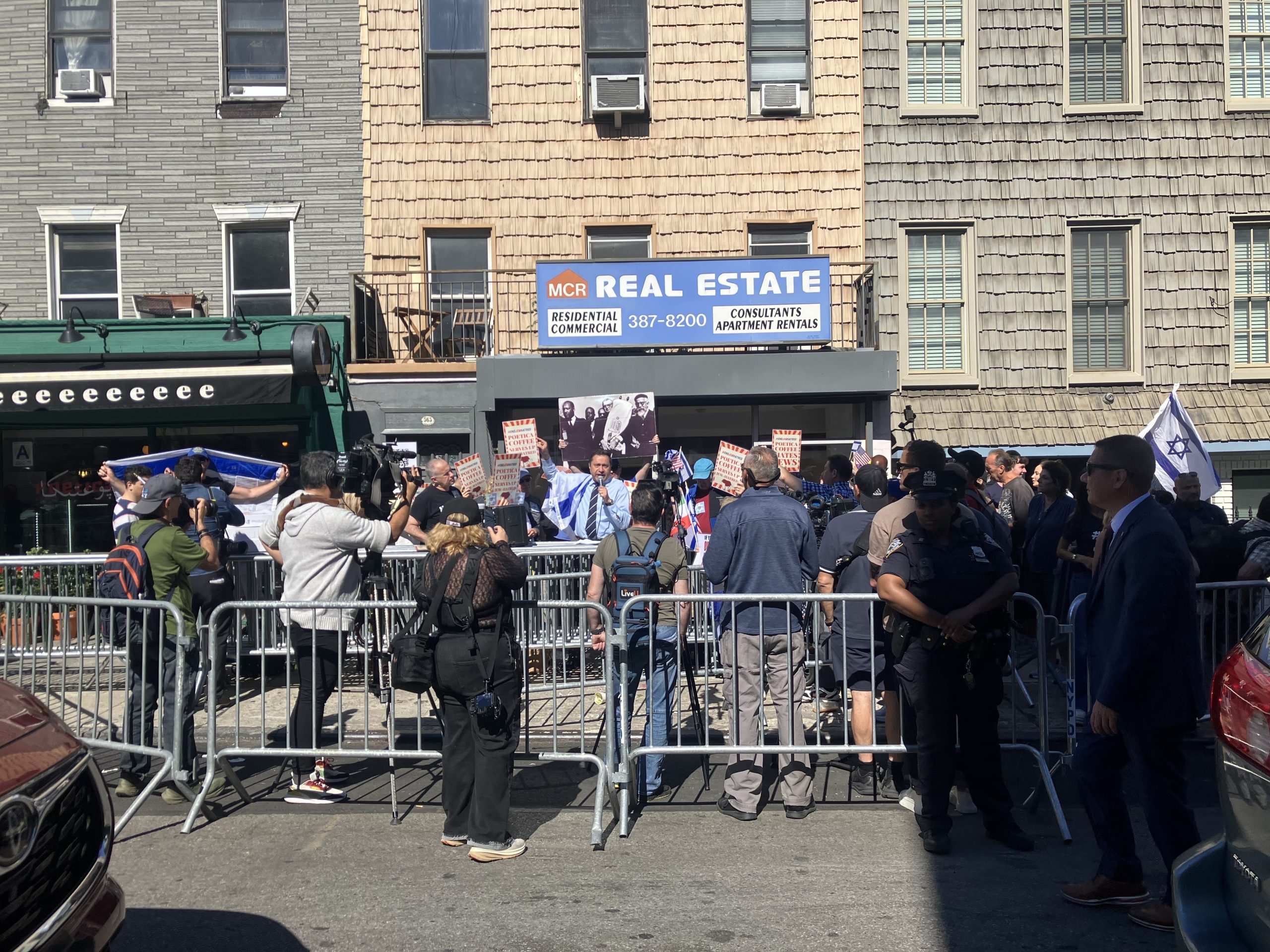 New Yorkers Protest Anti-Israel Coffee Shop
